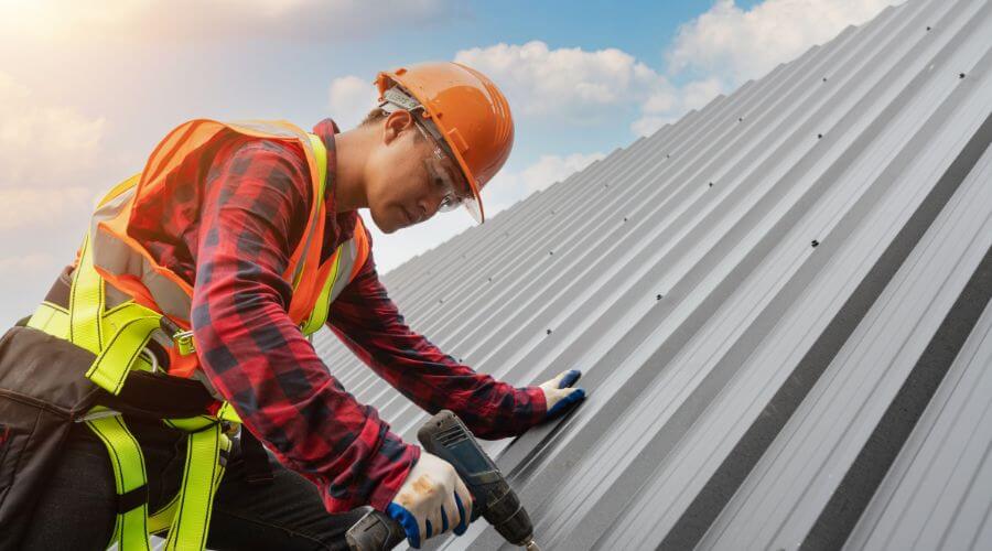 Expert top industrial roofings services in Torrey, UT